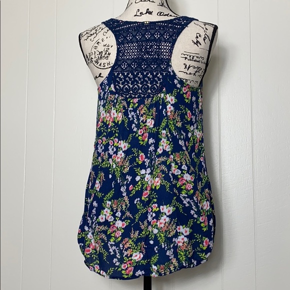 Navy Floral Button-Up Tank Top with Lace Back - Picture 3 of 8
